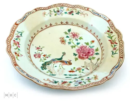 imagem: Prato - Serviço dos Pavões, Companhia das Índias